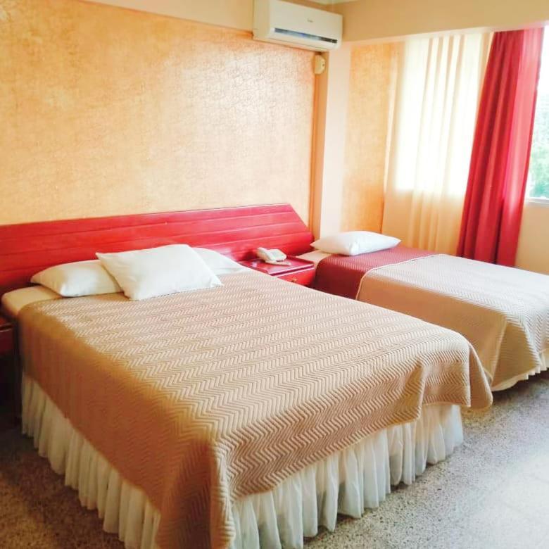 Hotel 7 Calles Санта-Крус-де-ла-Сьерра Экстерьер фото